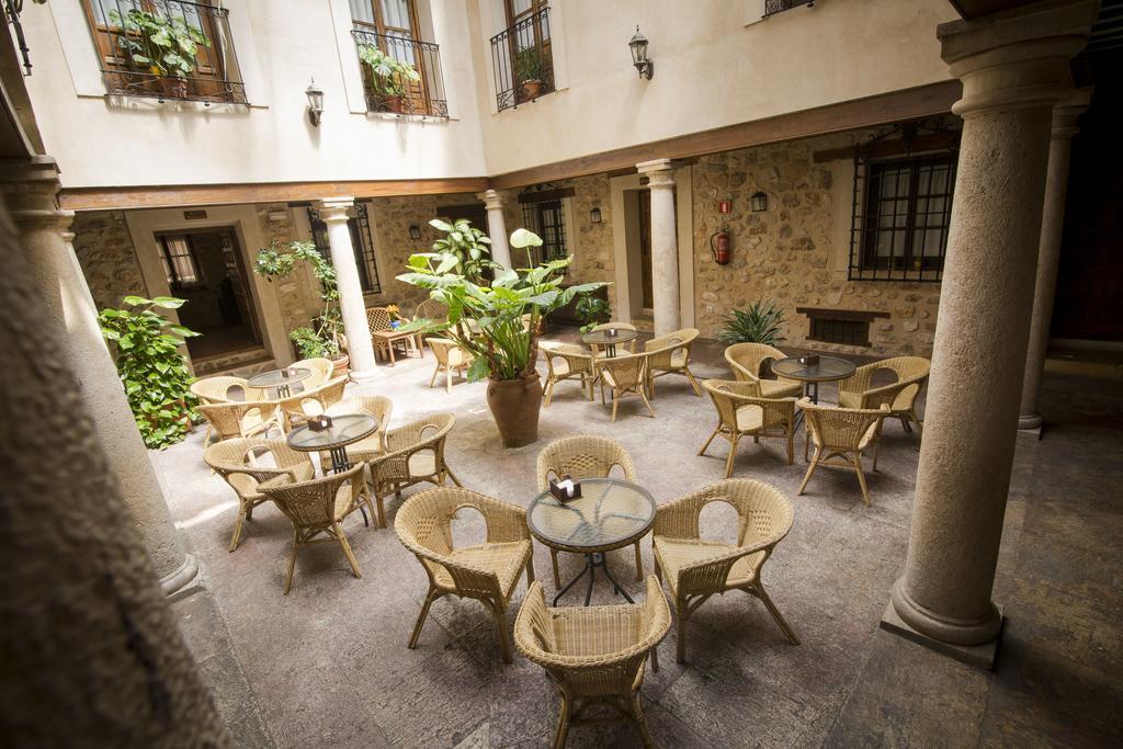 Hospederia Real Casona La Beltraneja Hotel Belmonte  Exterior foto